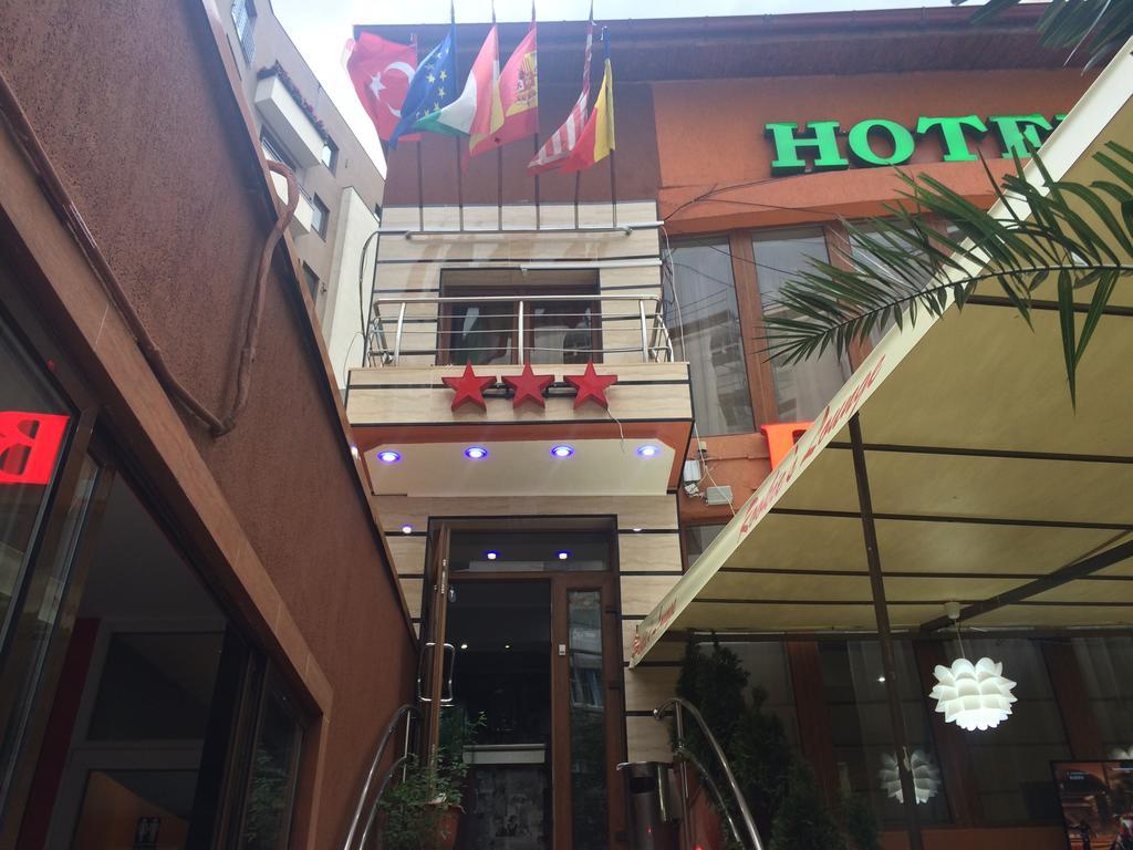 Byblov Rooms Boutique Bucharest Luaran gambar